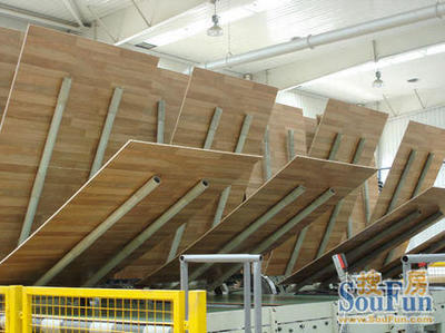 宏耐地板 原生態(tài)輕松制造，生態(tài)環(huán)境材料銷售新標(biāo)桿