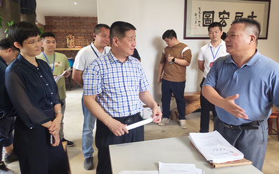 市環(huán)保局領(lǐng)導(dǎo)蒞臨沛基工程材料工廠檢查指導(dǎo) 生態(tài)環(huán)境材料銷售工作